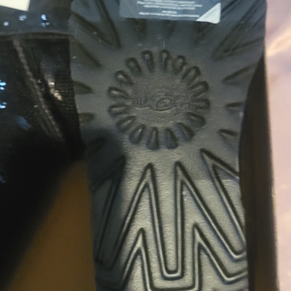 UGG Women's Shiny Black Ankle Boots - Picture 3 of 6